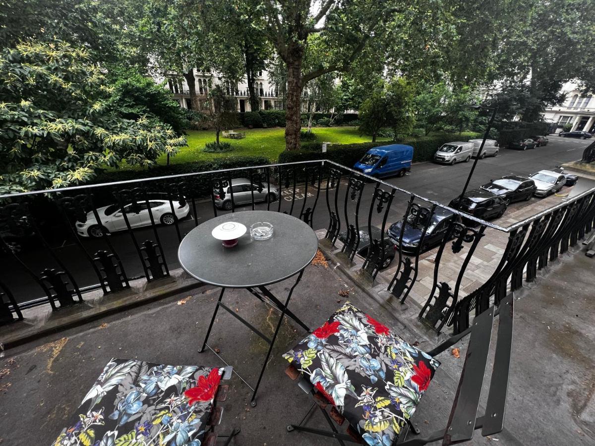 Hyde Park Studio Has Private Balcony With Tranquil Garden View London Exterior photo